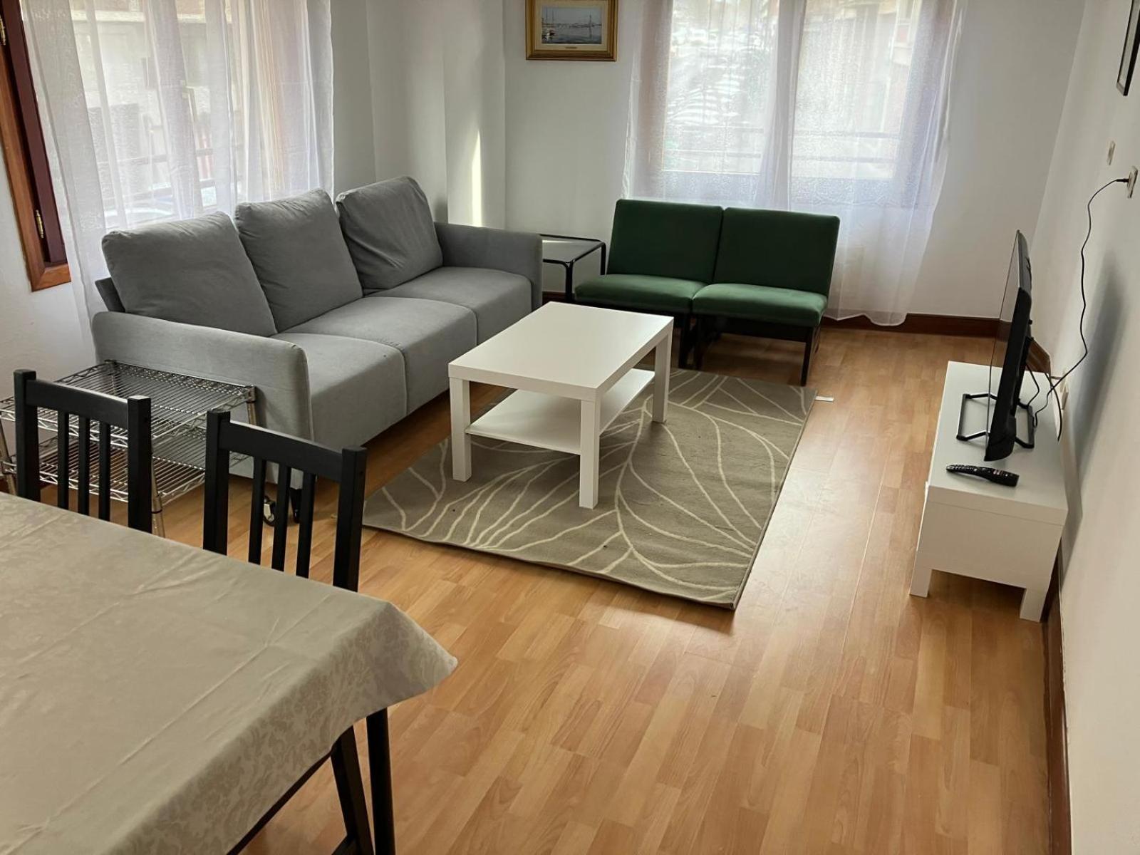Appartement Vt , Acogedora En Barrio Tranquilo Con Garaje